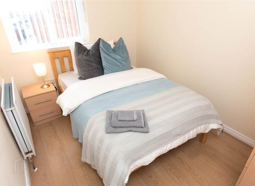 Apt 1 156, Beersbridge Road, Belfast, BT5 4RY