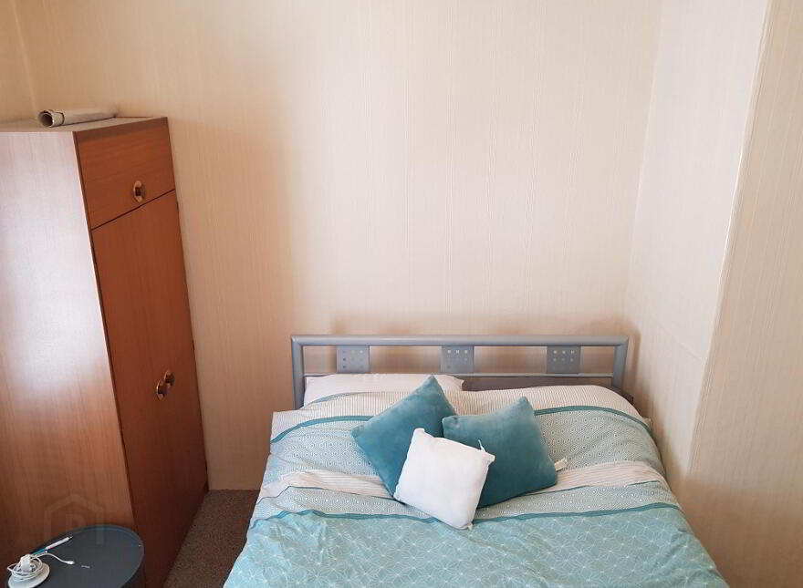 16 Symons Street, Belfast, BT12 6GA
