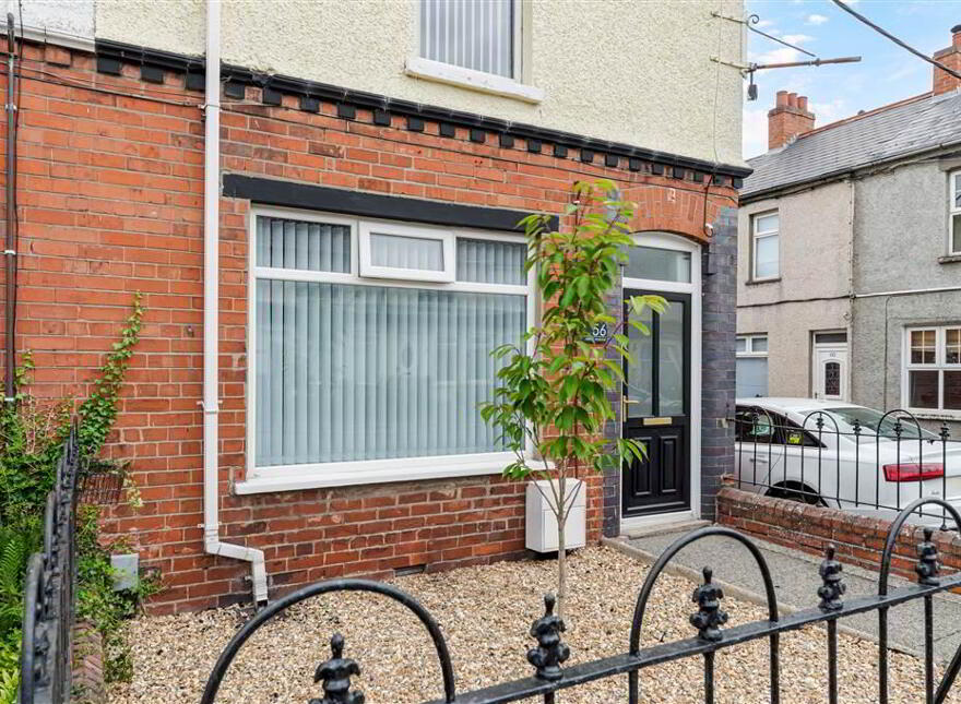 56 Milfort Avenue, Dunmurry, Belfast, BT17 9BJ
