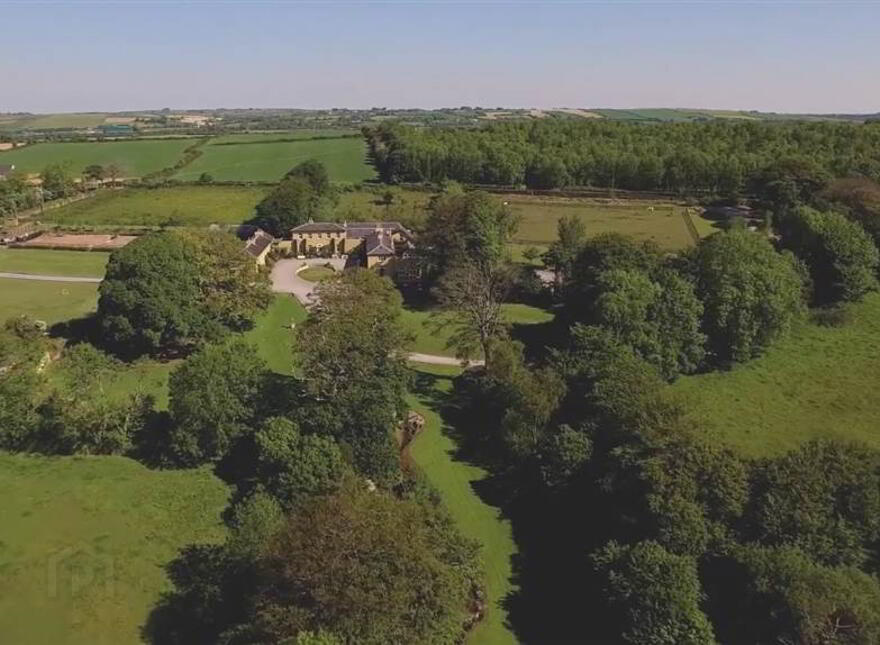 Ballinacurra House, Ballincurra, Kinsale, Cork, P17YF76