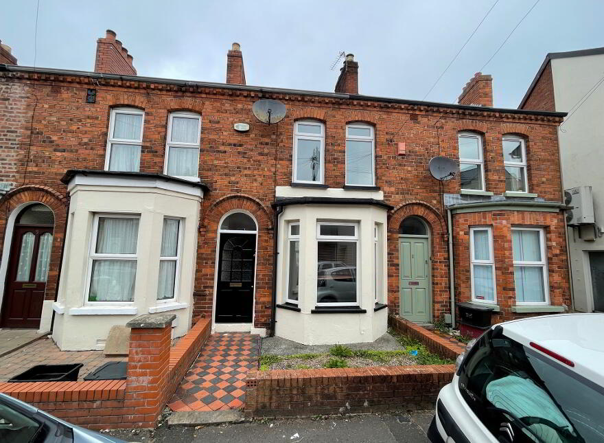 3 St Albans Gardens, Belfast, BT9 5DR photo