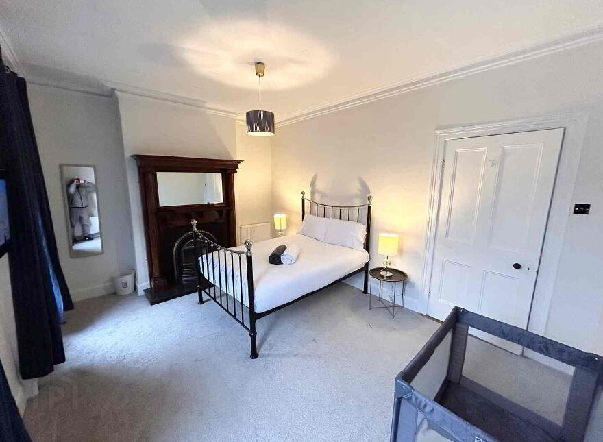 263 Ravenhill Avenue, Belfast, BT6 8LF