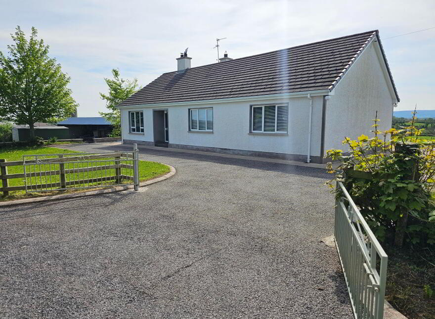 92 Keady Road, Lisnaskea, BT92 0DL photo