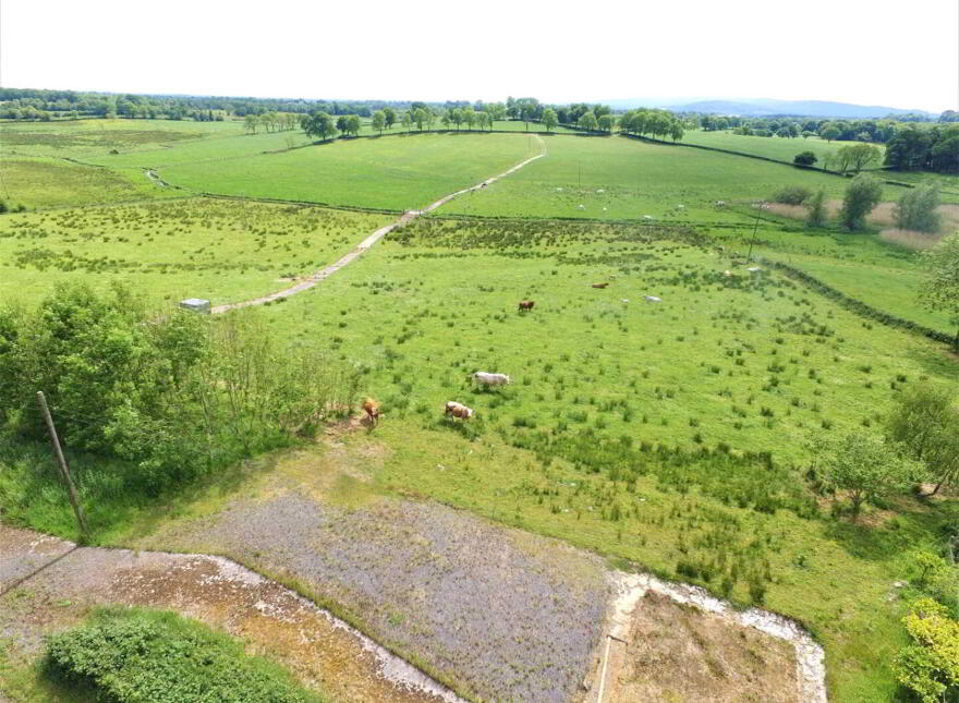 Building Site, At Carrybridge, Mullaghkippin, Lisbellaw, Enniskillen, BT94 5JU