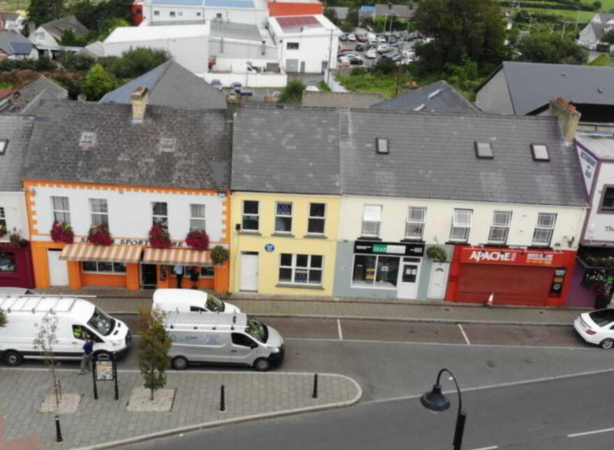24 The Diamond, Carndonagh, F93AKF5