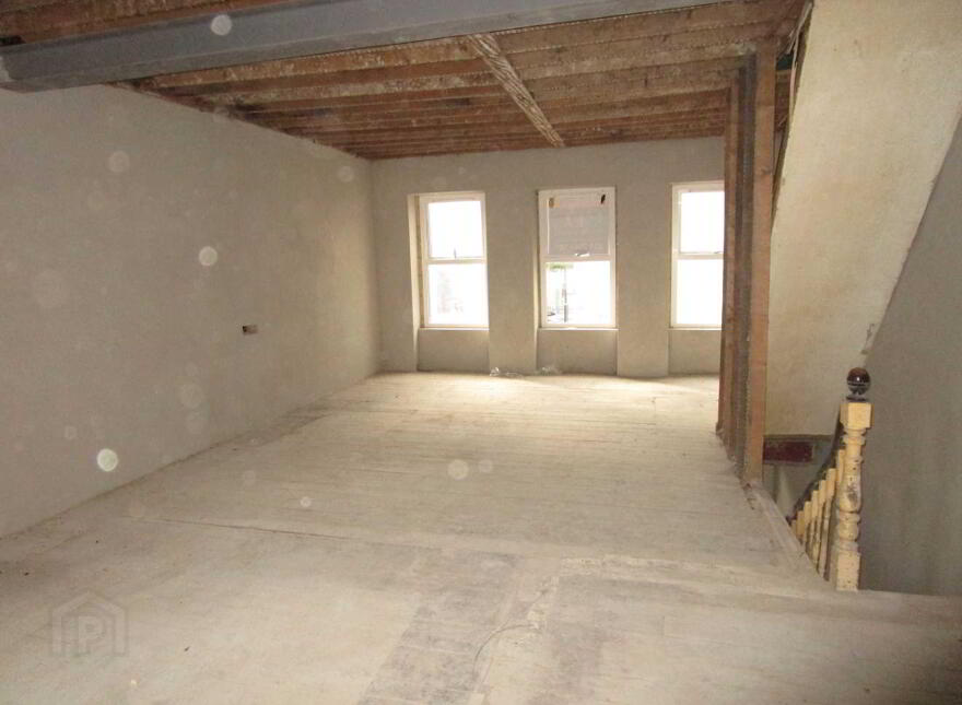 24 The Diamond, Carndonagh, F93AKF5