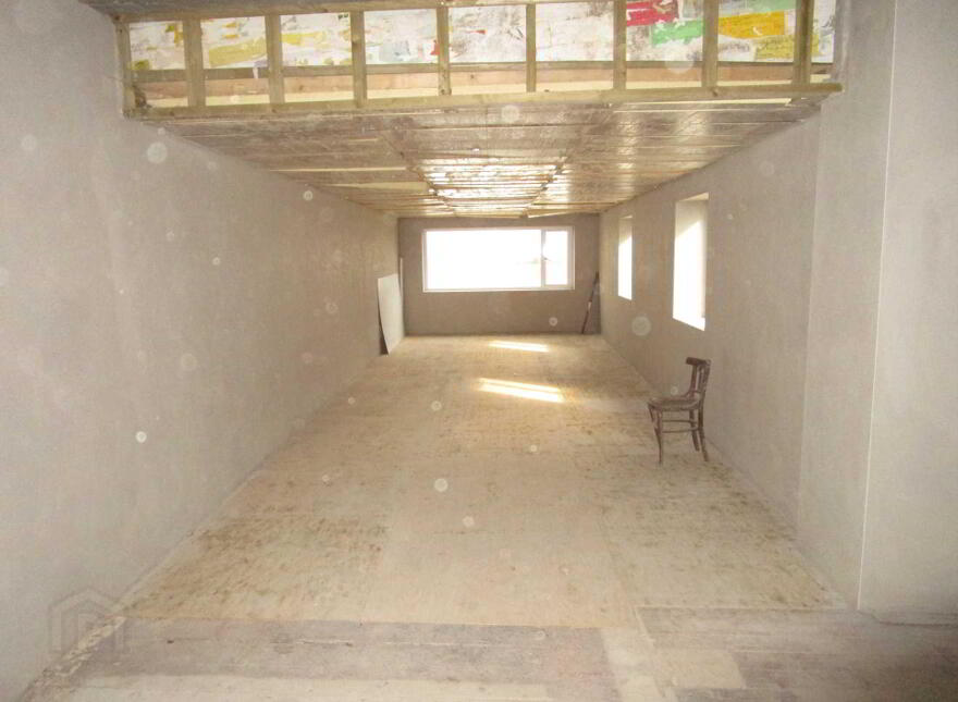 24 The Diamond, Carndonagh, F93AKF5