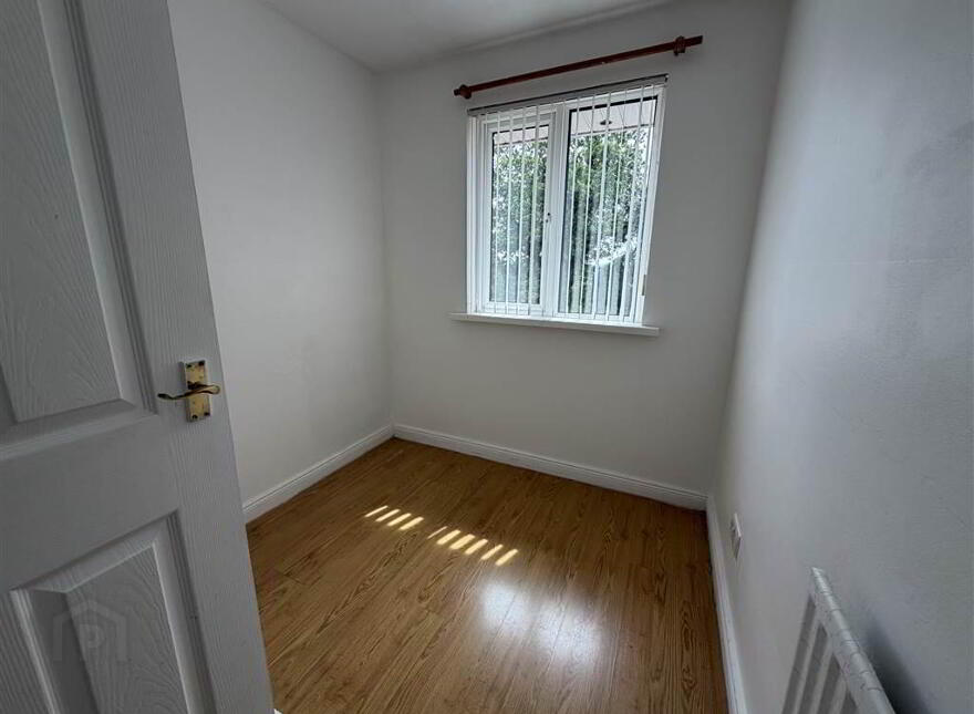 8 Merrion Park, Dunmurry, Belfast, BT17 0SF