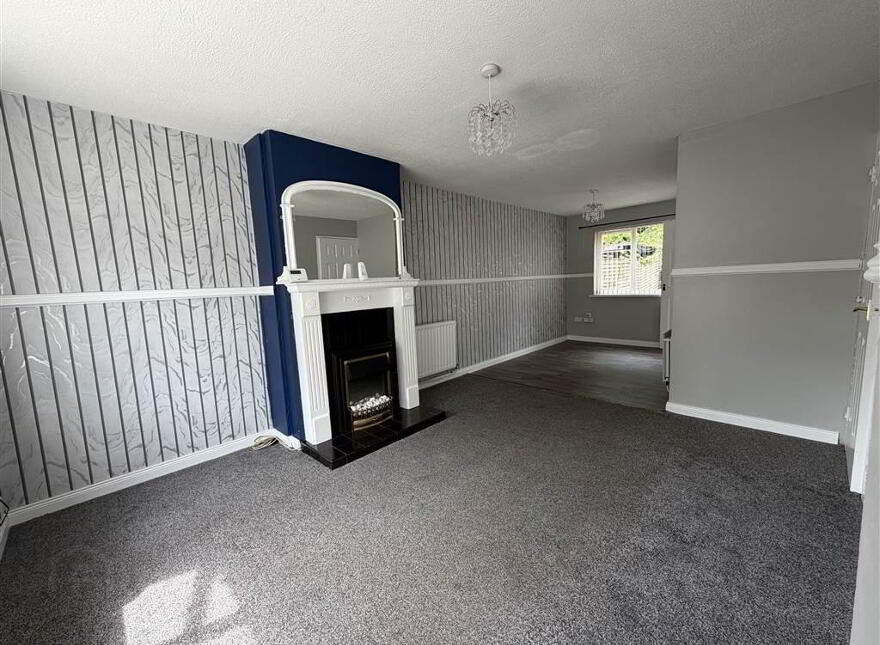 8 Merrion Park, Dunmurry, Belfast, BT17 0SF