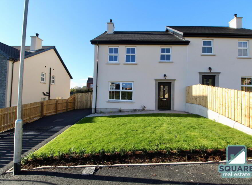 25 Roxborough Manor Moy, Dungannon, BT71 7FQ