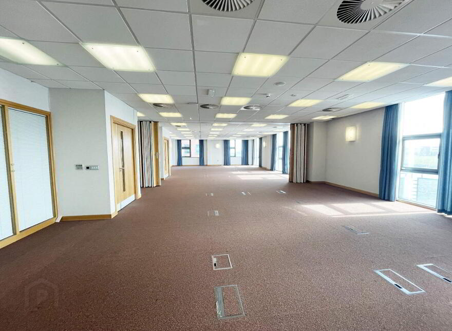 31 Waterside Tower, Clarendon Dock, Clarendon Road, Belfast, BT1 3BG