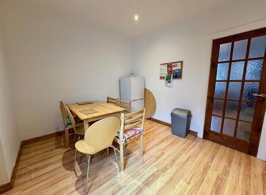 31 Glenvarlock Street, Belfast, BT5 5GS