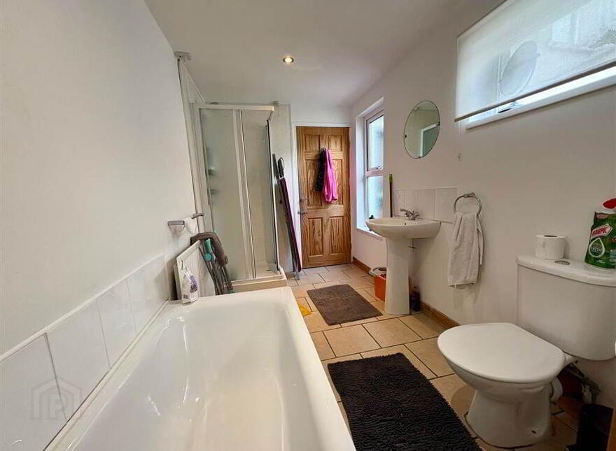 31 Glenvarlock Street, Belfast, BT5 5GS