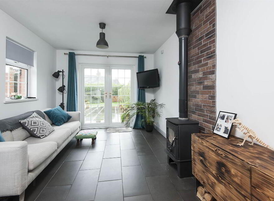 26 Connsbrook Avenue, Belfast, BT4 1JT