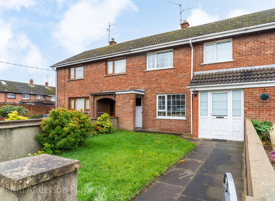6 Kelly Gardens, Lurgan, BT67 9HB photo