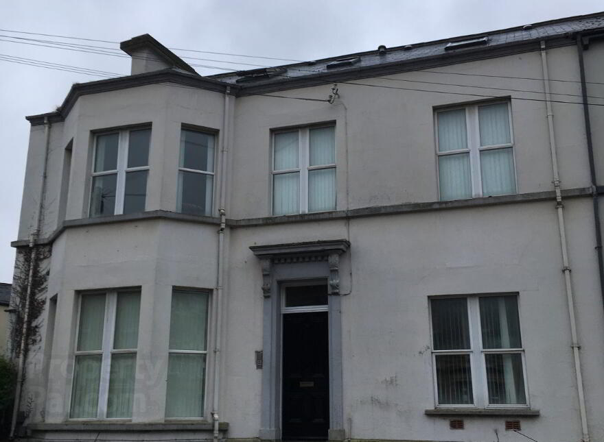 Flat 4-12 Ashley Avenue, Belfast, BT9 7BU photo