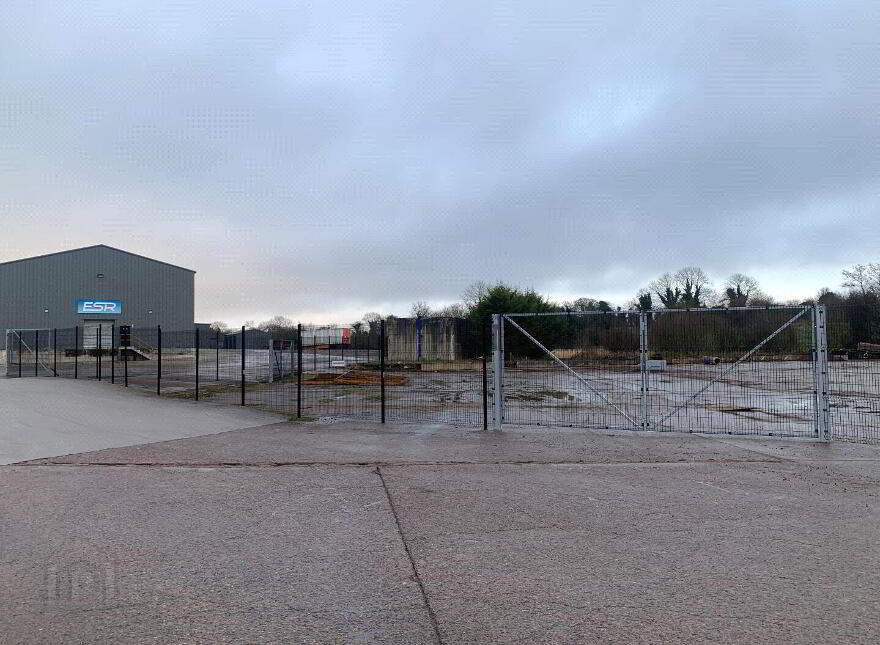 Secure Concrete Yard, 58 Ballyronan Road, Ronan Valley Business Pa...Magherafelt, BT45 6EW