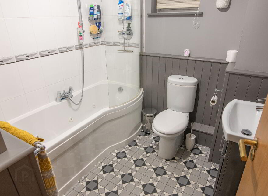 Castle View, 7 Morelli Plaza, Portstewart, BT55 7TF