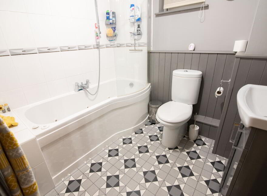 Castle View, 7 Morelli Plaza, Portstewart, BT55 7TF