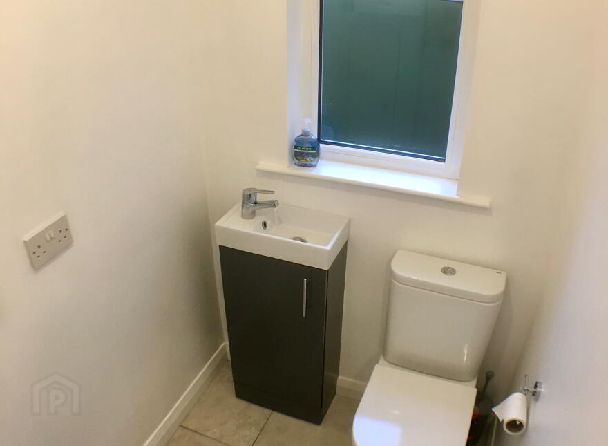 3 Chesham Terrace, Belfast, BT6 8GY