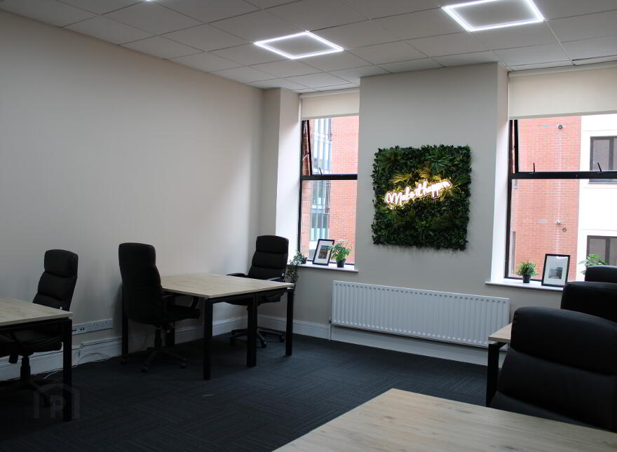 Titanic Suites, 55-59 Adelaide Street, Belfast, BT2 8FE
