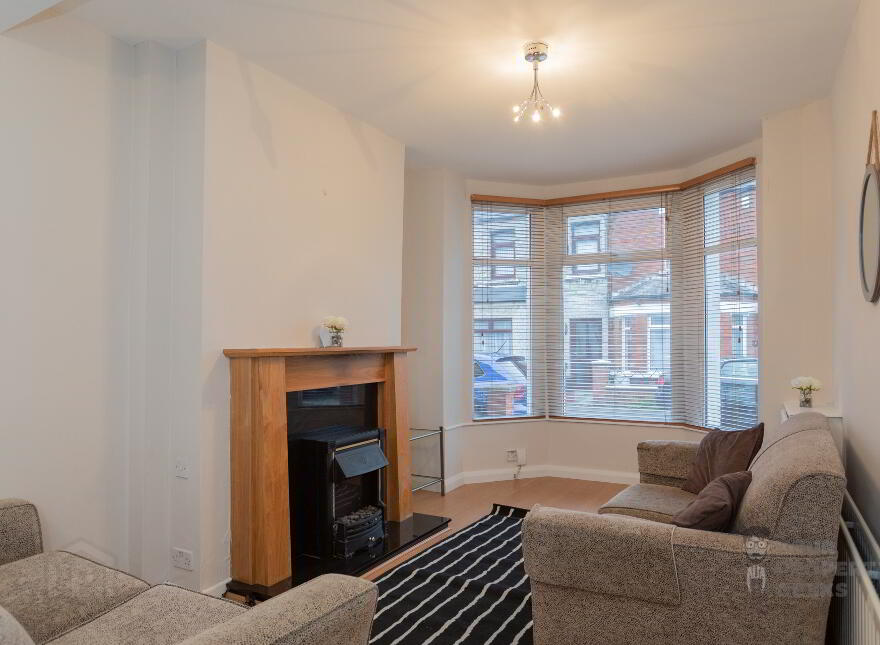 2 Dunraven Avenue, Belfast, BT5 5JR