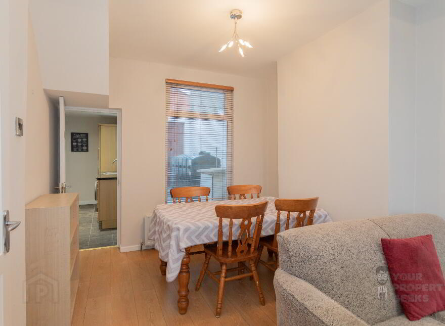 2 Dunraven Avenue, Belfast, BT5 5JR