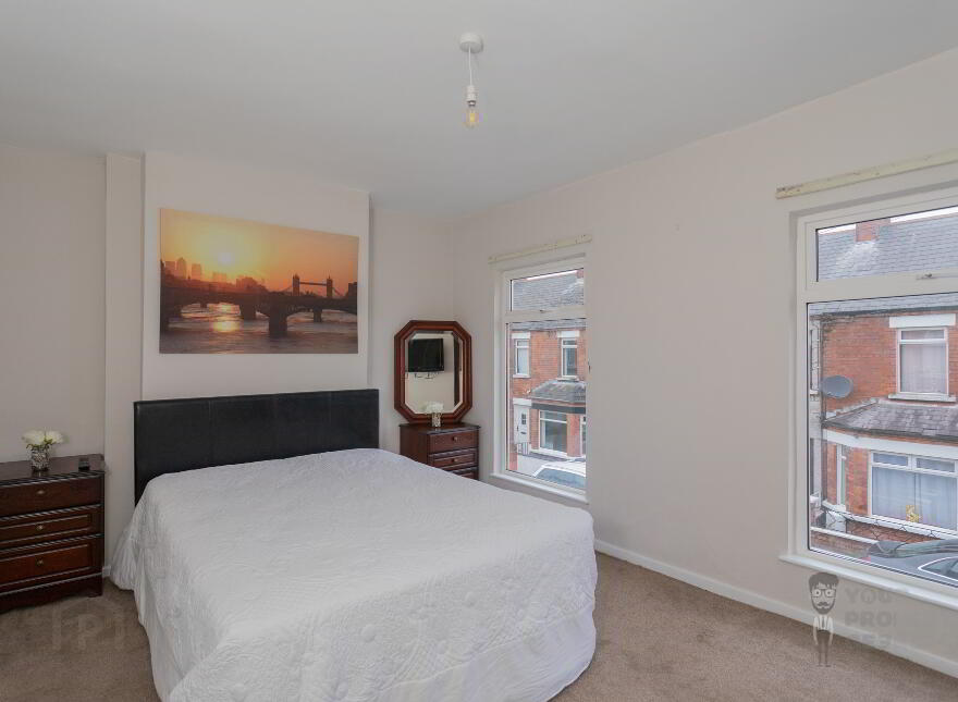 2 Dunraven Avenue, Belfast, BT5 5JR