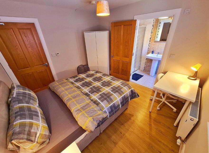 House For Rent, 361 Donegall Rd, Belfast, BT12 6NY