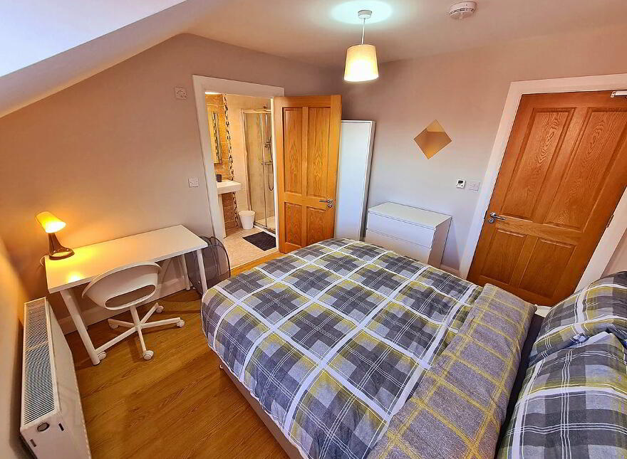 House For Rent, 361 Donegall Rd, Belfast, BT12 6NY