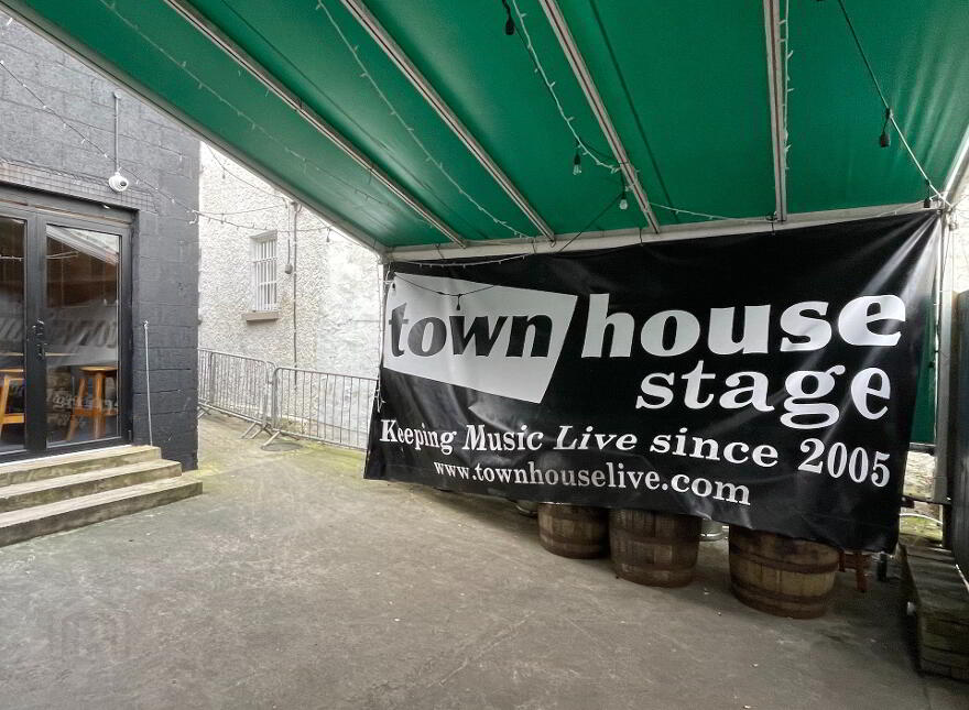 23-25 Main Street, Castlederg, BT81 7AS