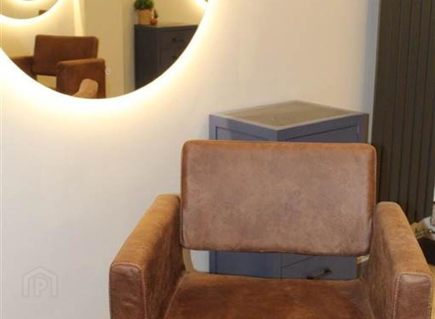 Hair Salon Chairs For Rent, 10 Market Street, Bangor, BT20 4SP