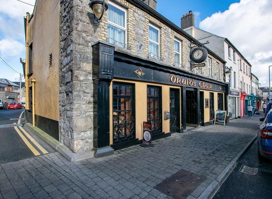 Druids Chair, Pearse St, Mullingar, Westmeath, N91YY02