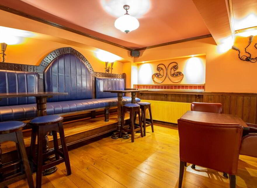 Druids Chair, Pearse St, Mullingar, Westmeath, N91YY02