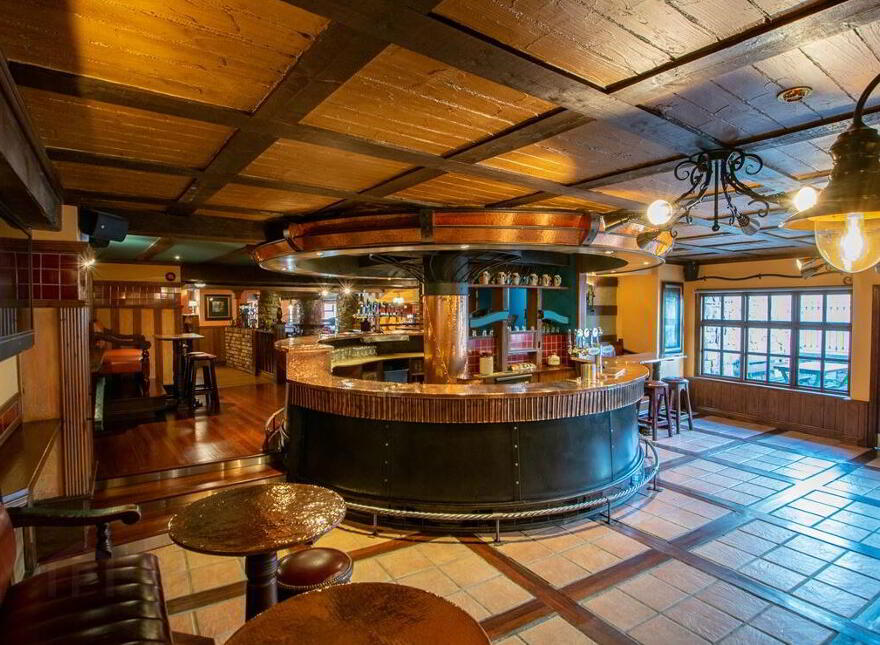 Druids Chair, Pearse St, Mullingar, Westmeath, N91YY02