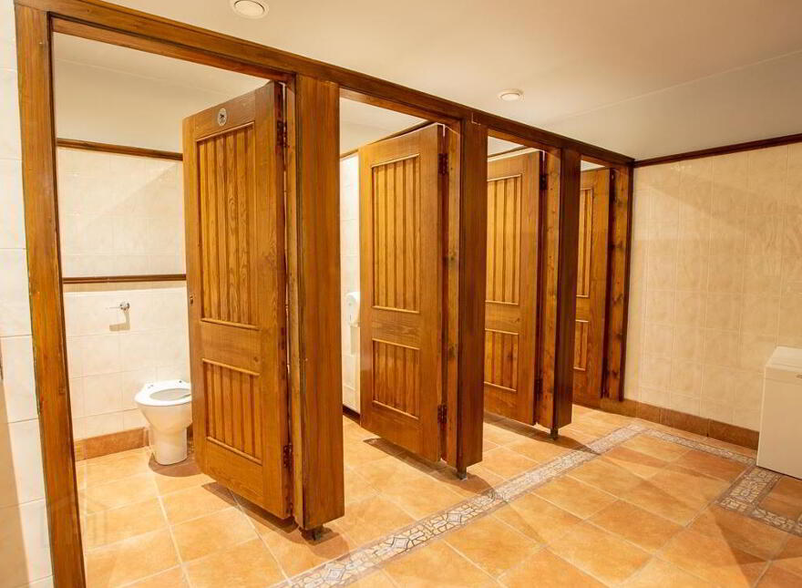 Druids Chair, Pearse St, Mullingar, Westmeath, N91YY02