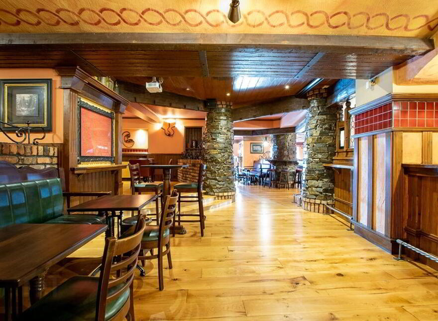 Druids Chair, Pearse St, Mullingar, Westmeath, N91YY02