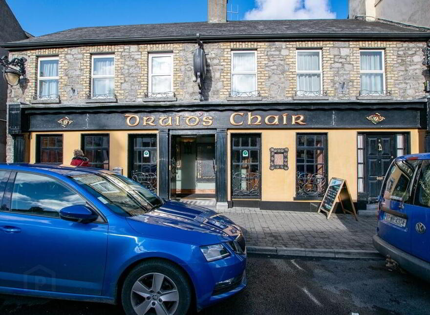 Druids Chair, Pearse St, Mullingar, Westmeath, N91YY02