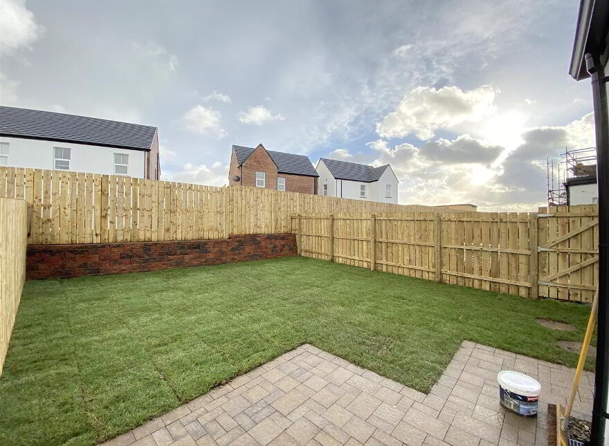 15 Boyle Place, Roewood, Limavady, BT49 9FF
