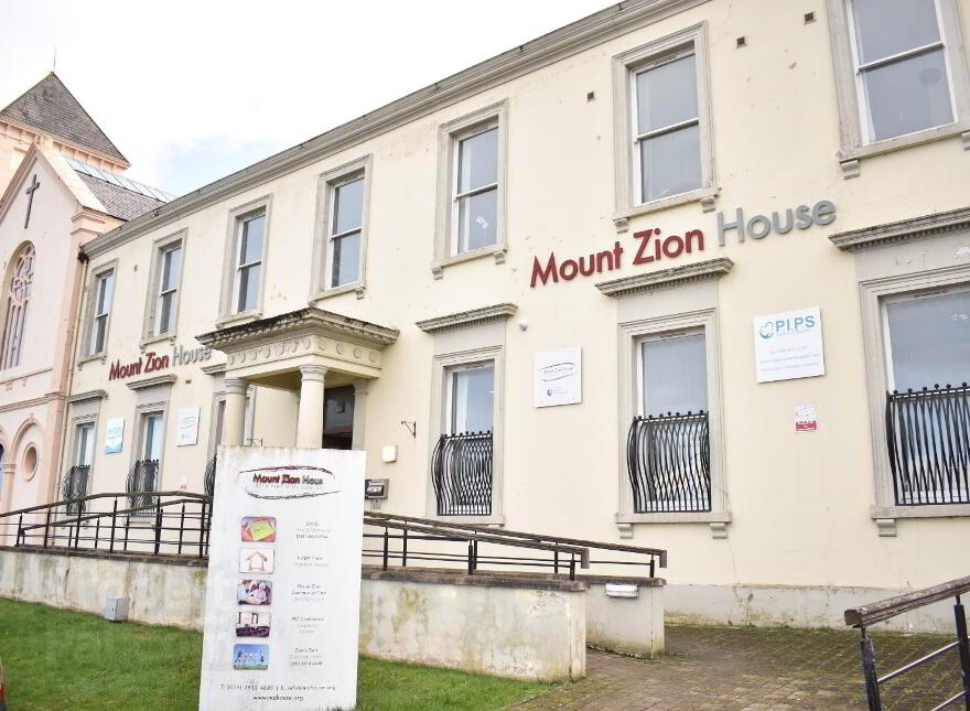 Mount Zion House - Bills Included, 55 Edward Street photo