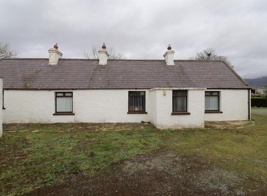 241 Moyad Road, Kilkeel, BT34 4HL photo