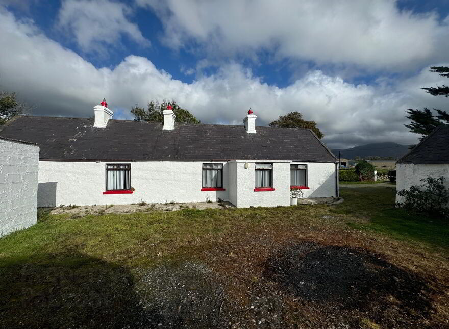 241 Moyad Road, Kilkeel, BT34 4HL photo