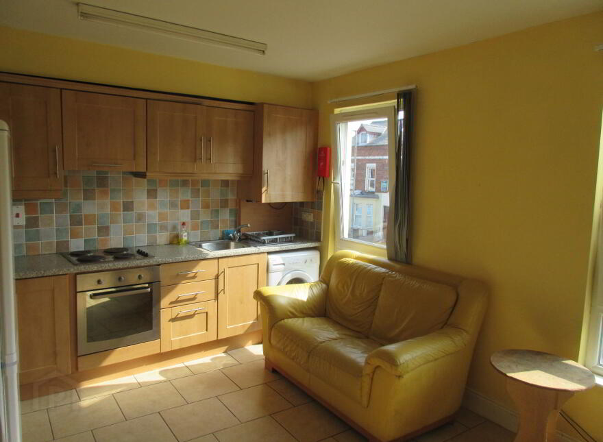 Two Great Apartments, 73 Agincourt Avenue, Queens Quarter, Belfast, BT7 1QB