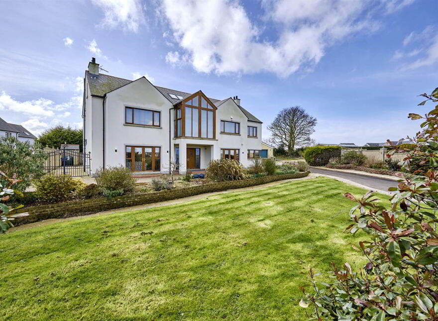157 Killinchy Road, Lisbane, Comber, BT23 5NE