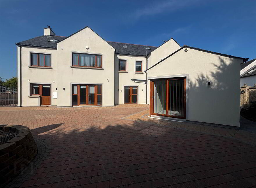 157 Killinchy Road, Lisbane, Comber, BT23 5NE