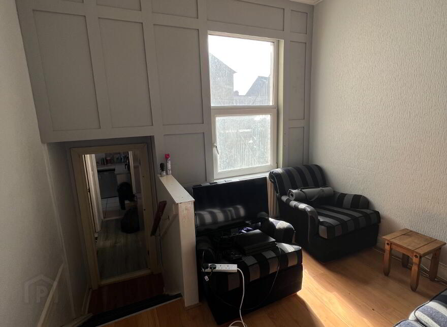 September Start Date, 35 Cromwell Road, Belfast, BT7 1JW