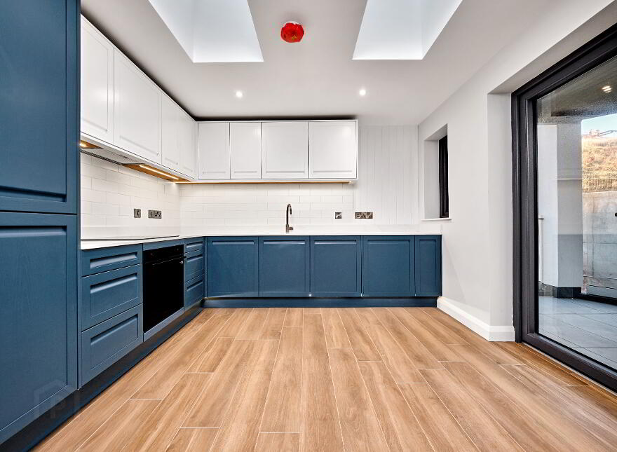 Unit 7, Six West, 12-19 The Promenade, Portstewart, BT55 7UX