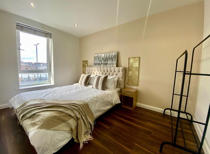 Duke Street, Waterside, Londonderry, BT47 6DQ