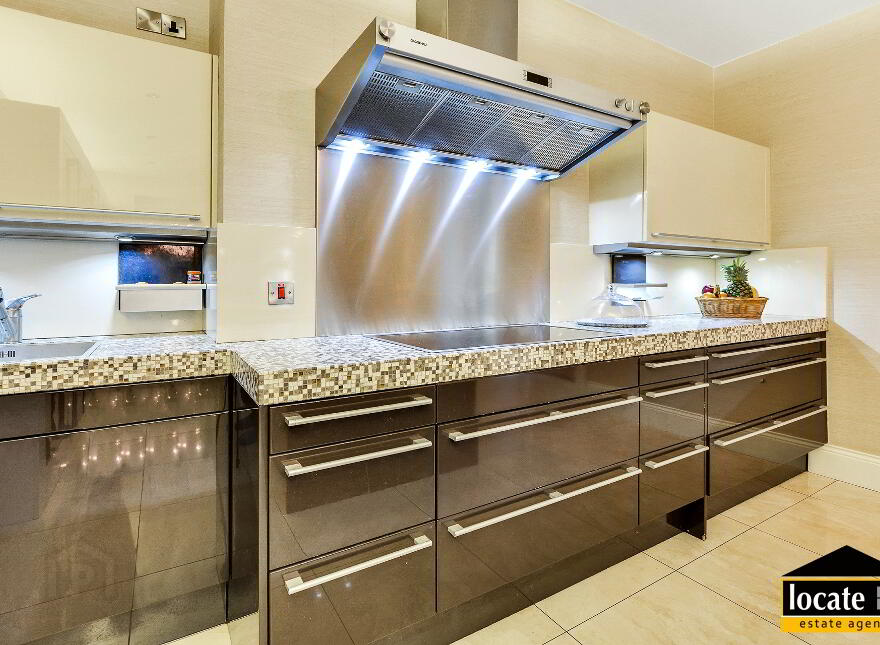 Redgate House, 1 Woodbridge Hill, Waterside, Derry, BT47 2EE