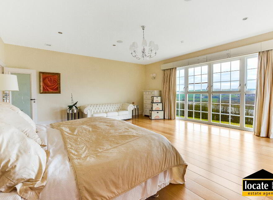 Redgate House, 1 Woodbridge Hill, Waterside, Derry, BT47 2EE